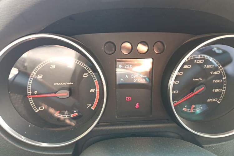 Used  BJ40 2016 40L 2.3T Automatic All-Wheel Drive Premium Edition