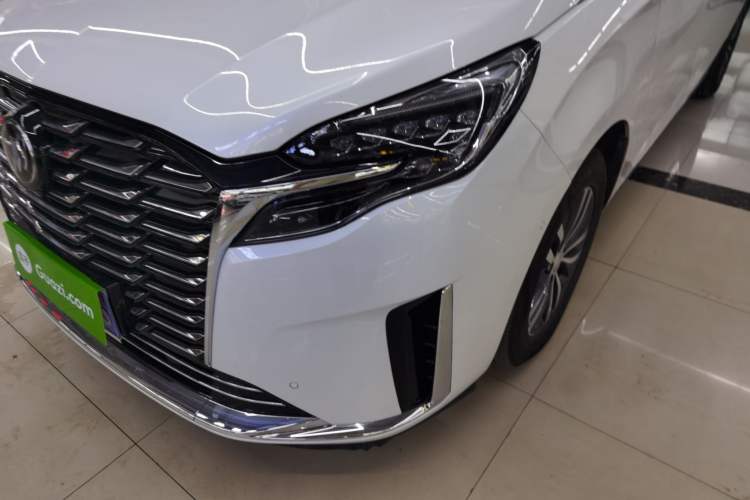 Used Buick GL8 2023 ES Lu Zun Deluxe Model
