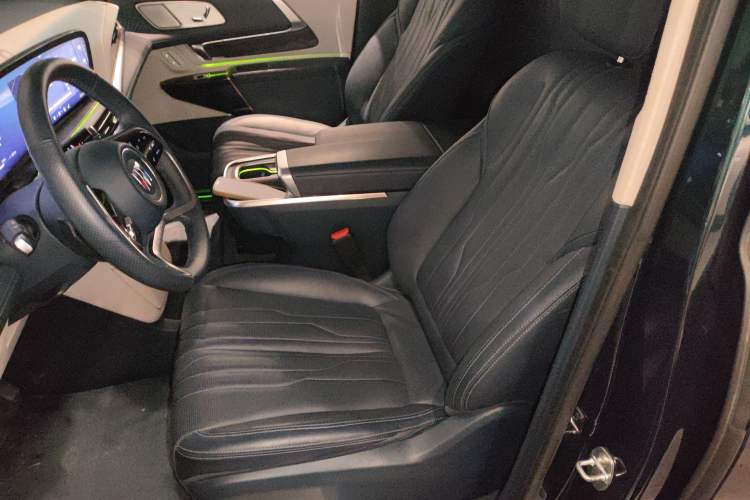 Used Buick Century 2023 2.0T Four-Seat Private Edition
