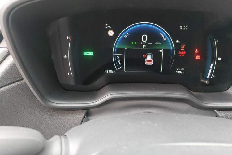 Used Toyota Corolla Cross 2024 2.0L Smart Electric Hybrid Dual-Engine Pioneer Edition
