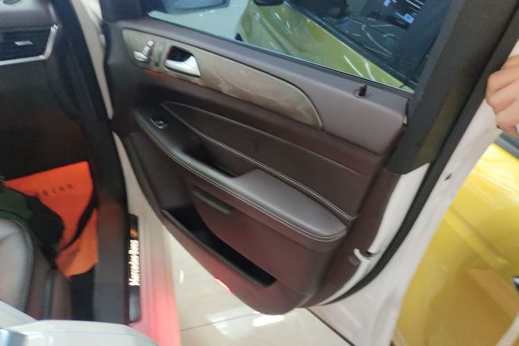 Used Mercedes-Benz GLE 2017 GLE 320 4MATIC Dynamic Model
