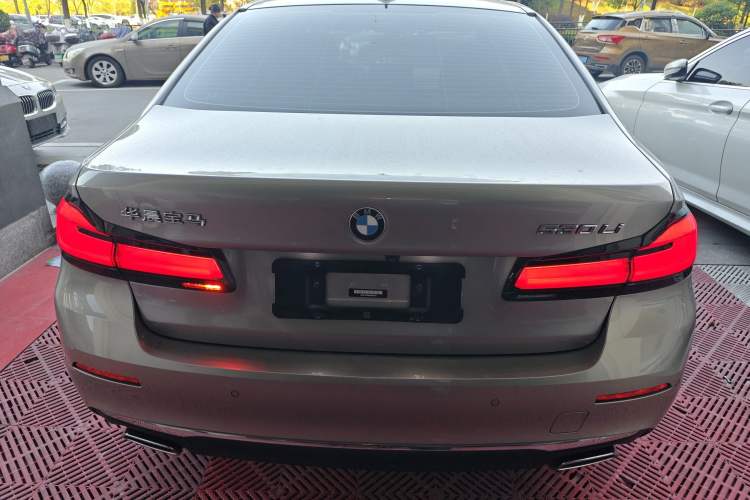 Used BMW 5 Series 2022 Updated 530Li Leading Edition Luxury Package
