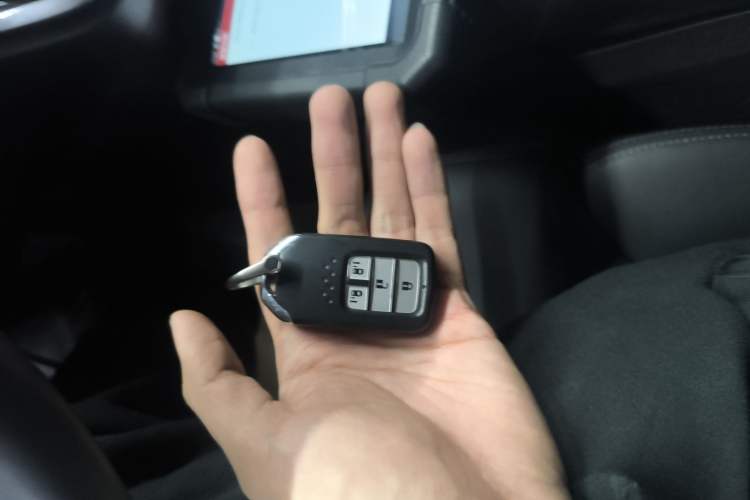 Used Honda Odyssey 2018 2.4L Deluxe Edition
