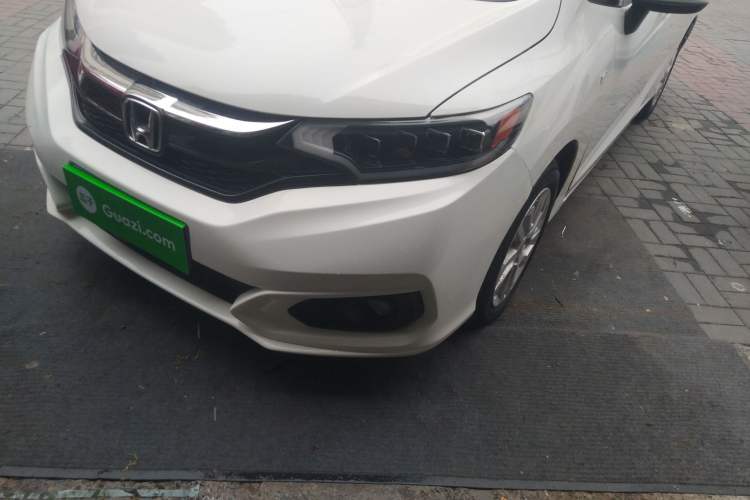 Used Honda Fit 2018 1.5L CVT Comfort Sunroof Version