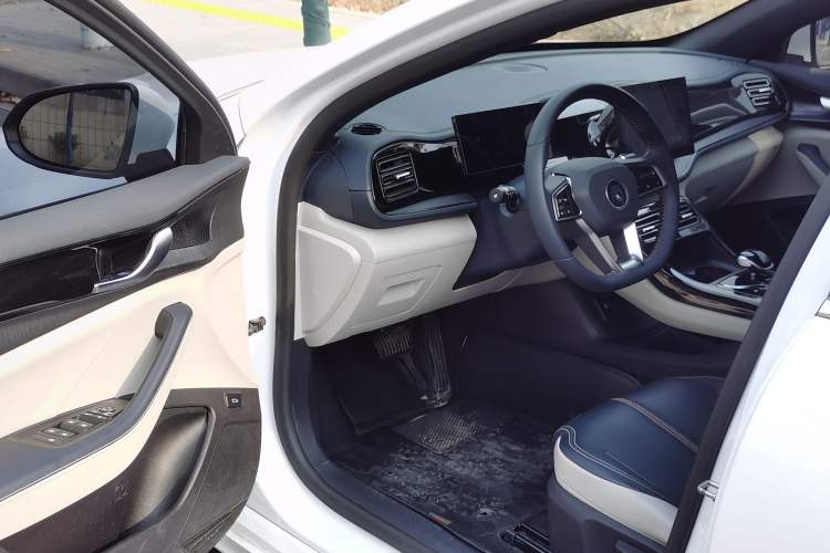 Used BYD Qin PLUS 2023 Champion Edition DM-i 55KM Leading Model