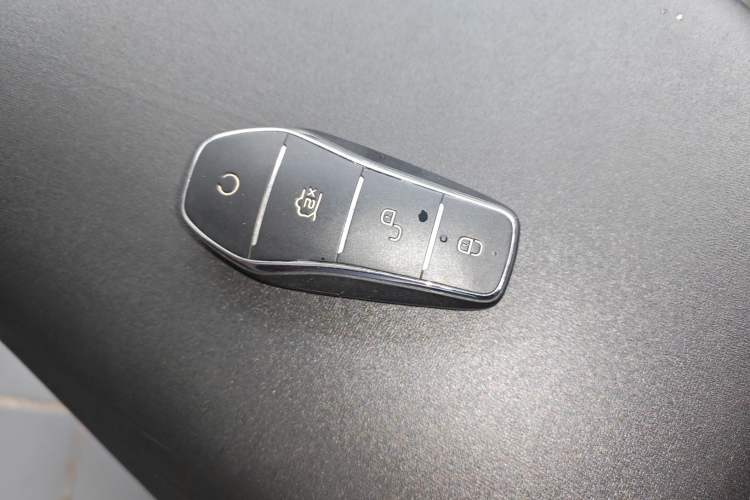 Used BYD Song Pro New Energy 2025 Second-Generation Intelligent Driving Version DM-i 115KM Superior Trim