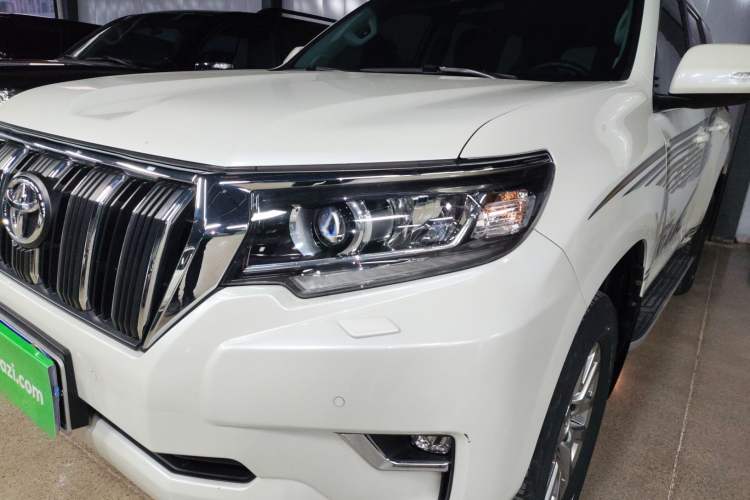 Used Toyota Prado 2018 3.5L Automatic TX-L with Rear-Mounted Spare Tire
