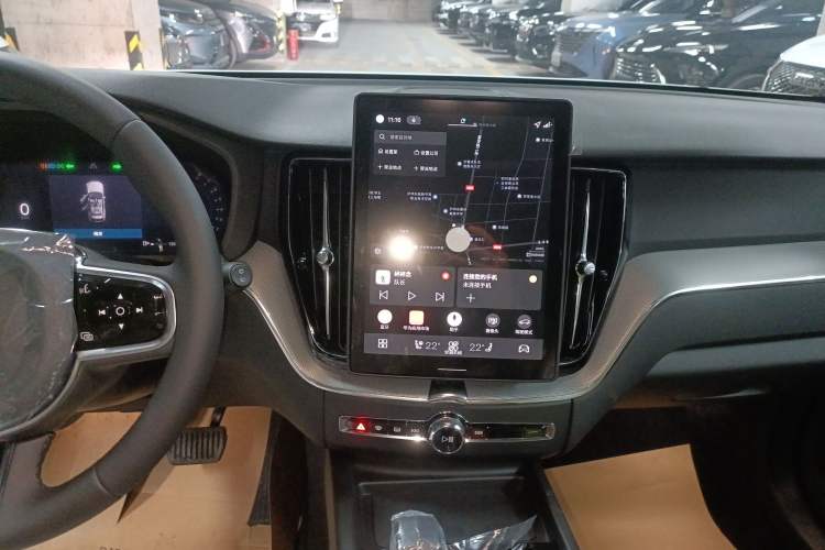 Used Volvo XC60 2026 B5 4x4 Smart Luxury Edition
