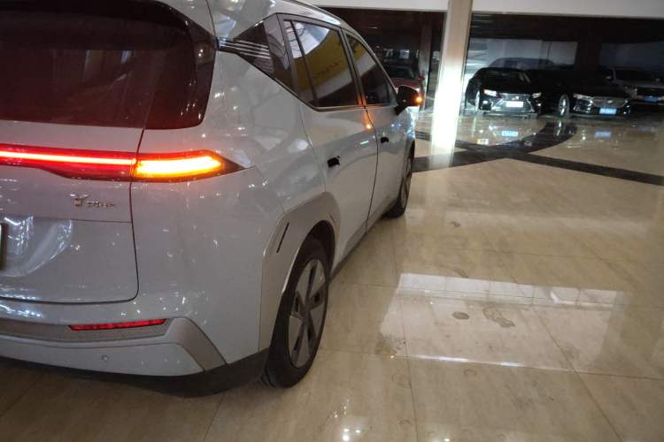 Used AION Y 2023 Plus 610 Enjoy Edition
