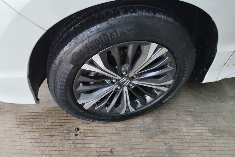 Used Honda UR-V 2020 370TURBO Two-Wheel Drive Luxury Edition
