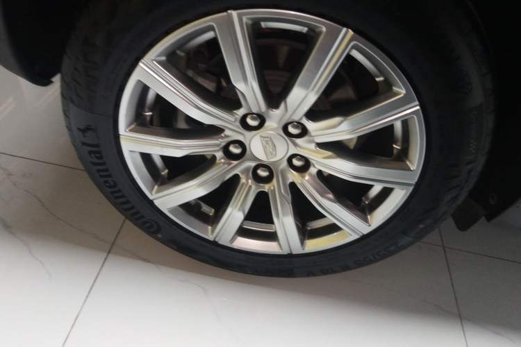 Used Cadillac XT4 2022 28T Two-Wheel Drive Prestige Version