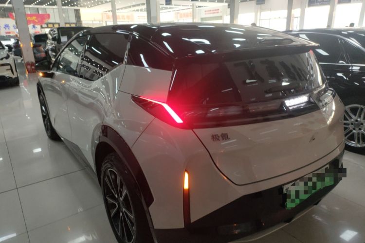 Used Zeekr X 2025 Four-Seater Rear-Drive Cube Version
