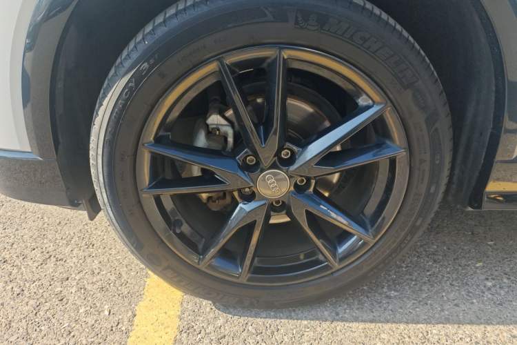 Used Audi Q2L 2018 35 TFSI Fashion Dynamic Version China VI Emission Standard
