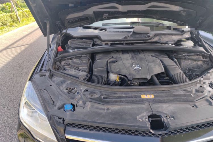 Used Mercedes-Benz R-Class 2017 R 320 4MATIC Business Edition Prestige Model