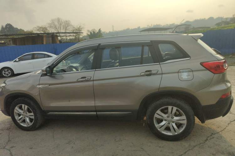 Used Changan CS75 2014 1.8T Automatic Elite Version China V Standard