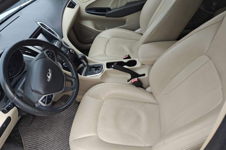 Used Chery Arrizo 7 2015 1.6L CVT ZhiShang Edition
