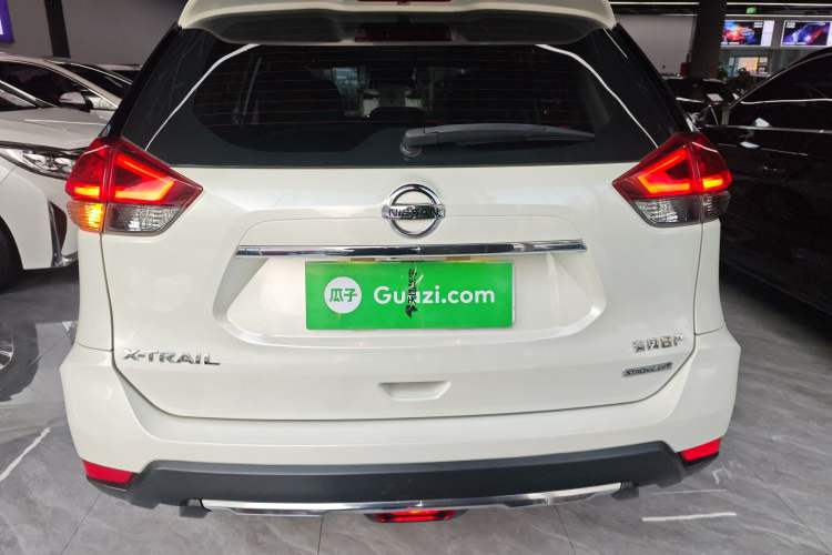 Used Nissan X-Trail 2019 2.0L CVT Smart Connect Comfort Edition 2WD
