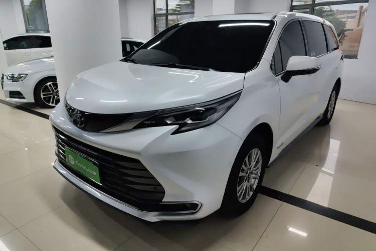 Used Toyota Sienna 2021 2.5L Hybrid Luxury Edition
