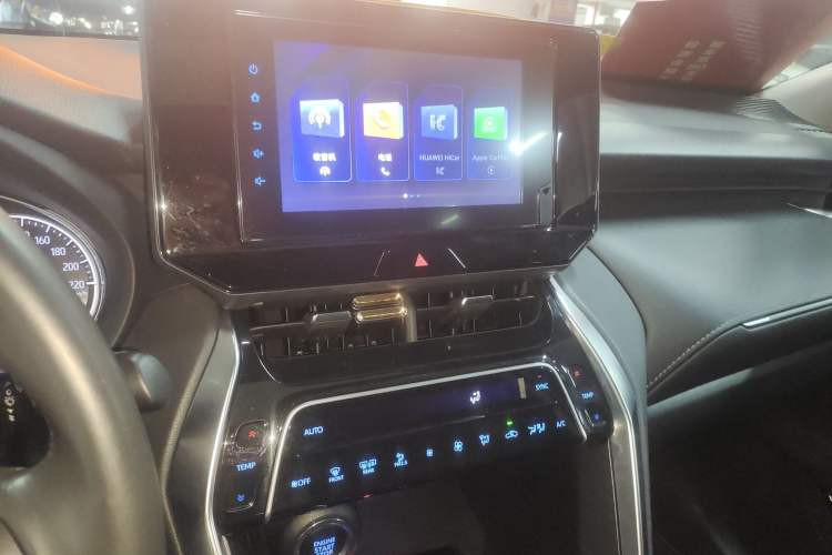 Used Toyota Harrier 2022 2.0L CVT Two-Wheel Drive Deluxe Edition
