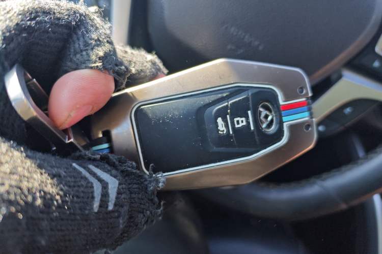 Used SAIC MAXUS D90 2017 2.0T Automatic Two-Wheel Drive - Uranus