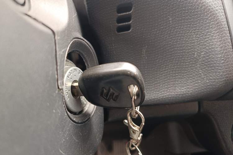 Used Suzuki Swift 2013 1.3L Manual Value Edition
