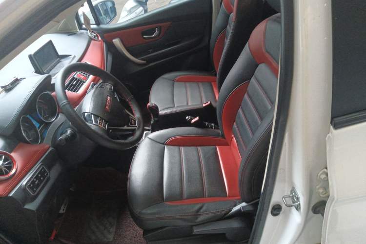 Used Haval H1 2015 1.5L AMT Luxury Model