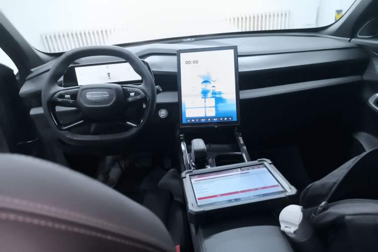 Used Geely Auto Emgrand X7 Sport 2023 Boyue COOL 1.5TD Smart Connect+
