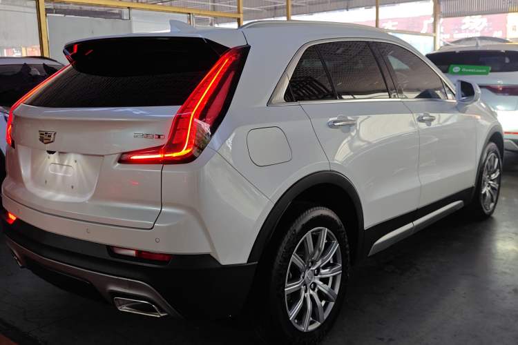 Used Cadillac XT4 2021 28T Two-Wheel Drive Leading Version