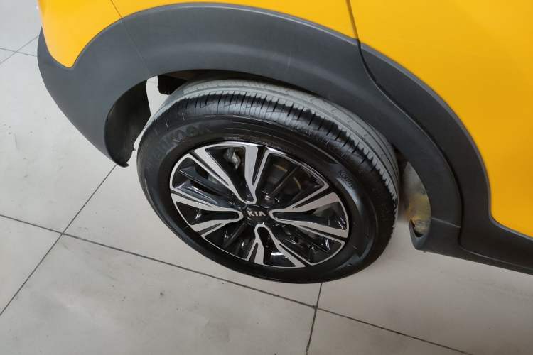 Used Kia kx1 Stonic 2019 1.4L Automatic Fun Edition China VI