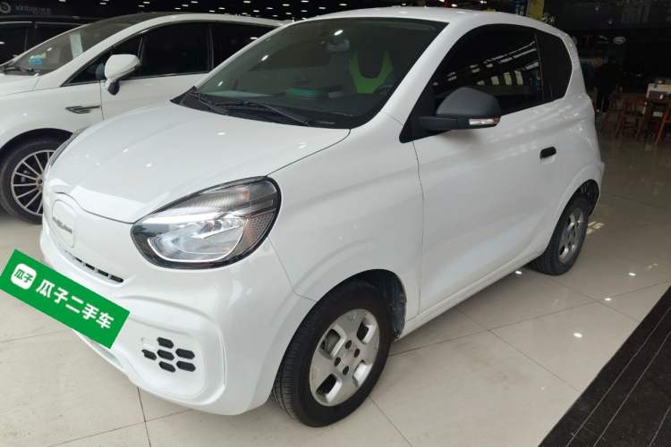 Used Roewe Clever 2021 302 km New Four-Seater Super-Efficient Version