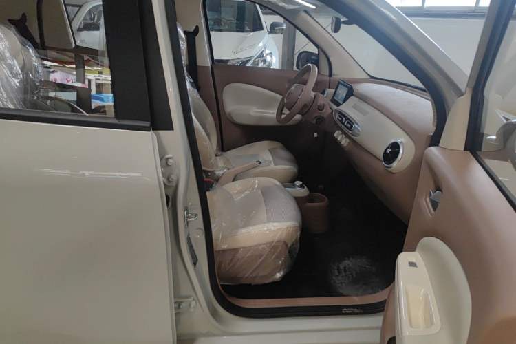 Used Wuling Hongguang MINIEV 2025 Four-Door Version Premium Edition
