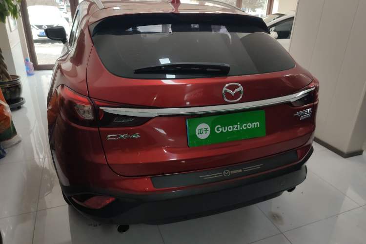 Used Mazda CX-4 2018 2.0L Automatic Two-Wheel Drive Blue Sky Dynamic Version China V Standard
