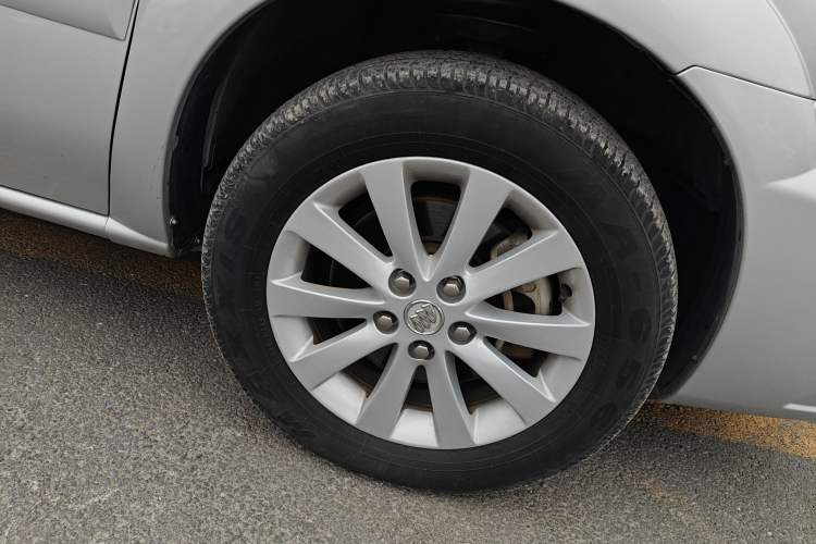 Used Buick GL8 2014 2.4L Classic Edition
