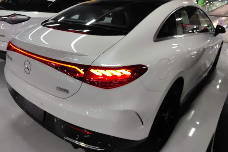 Used Mercedes-Benz EQE 2022 350 Pioneer Edition