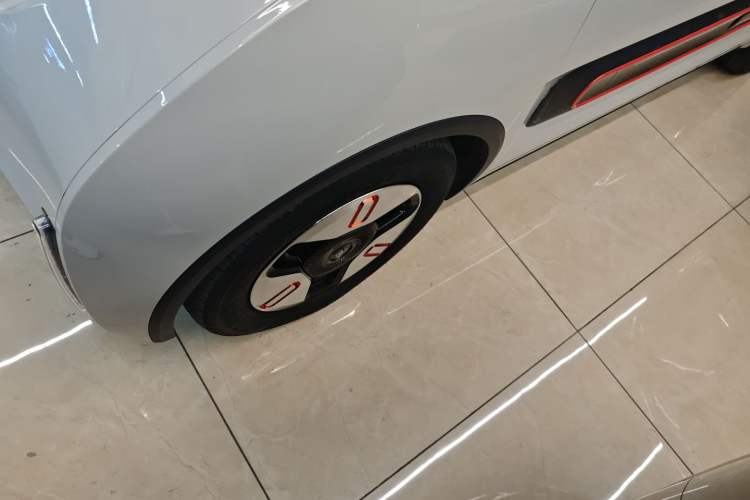 Used Baojun KiWi EV 2021 Designer Lithium Iron Phosphate
