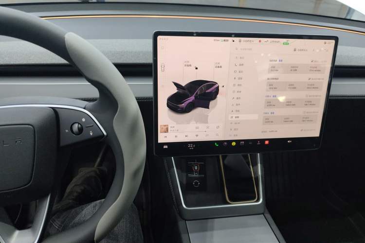 Used Tesla Model Y 2025 Rear-Wheel-Drive Version
