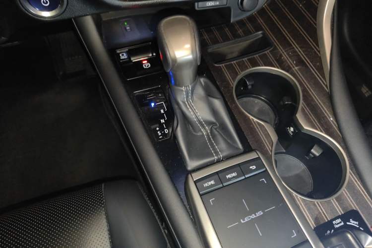 Used Lexus RX 2020 450hL Four-Wheel Drive Luxury 7-Seater China VI Standard
