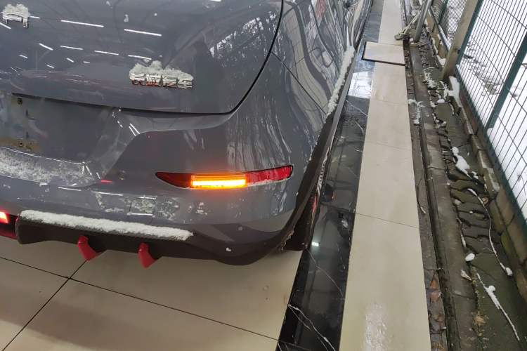 Used ORA Good Cat GT 2022 Mulan Edition 401 km Standard Range
