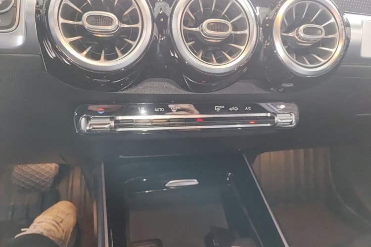 Used Mercedes-Benz GLB 2020 GLB 200 Stylish Edition