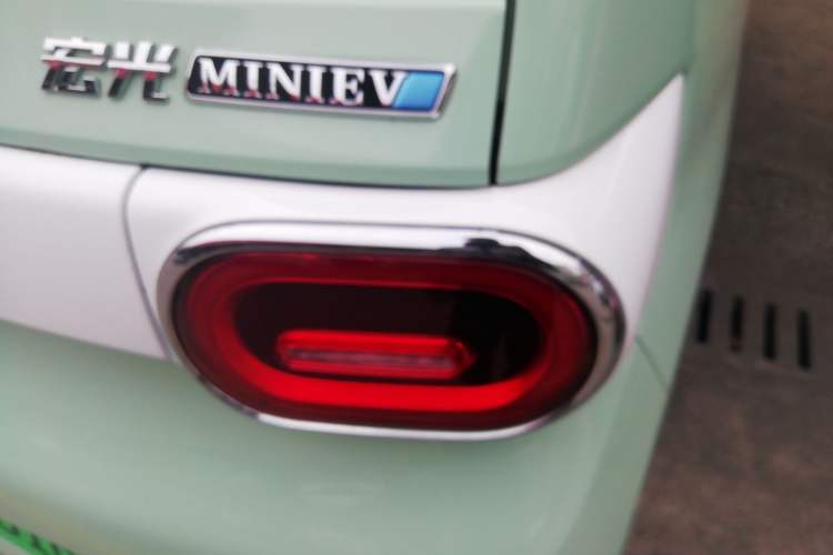 Used Wuling Hongguang MINIEV 2024 3rd Generation 215km Advanced Version