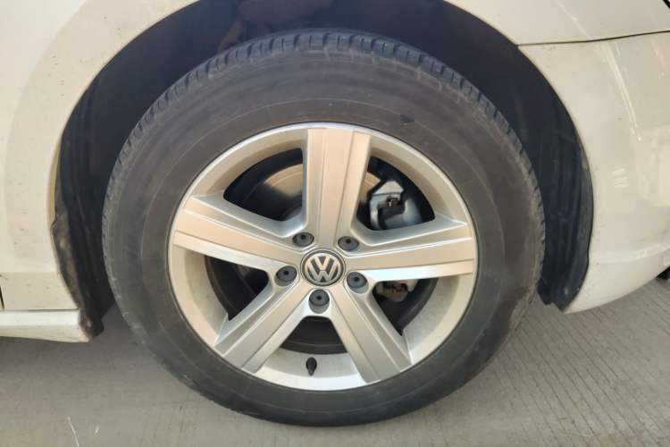 Used Volkswagen Lamando 2018 230TSI DSG Fashion Edition
