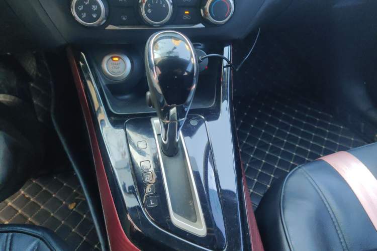 Used Nissan Lannia 2019 1.6L CVT Smart Connect Smart Cool Version China VI Standard