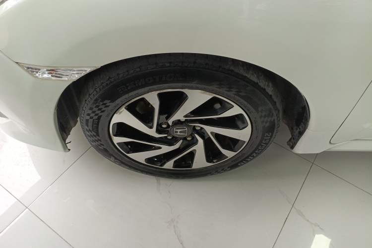 Used Honda Civic 2016 220TURBO CVT Luxury Edition