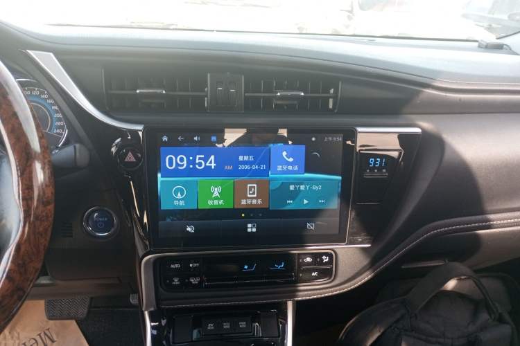 Used Toyota Corolla 2017 Revised Dual-Engine 1.8L E-CVT Elite Edition