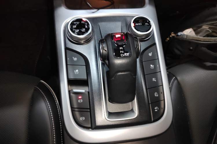 Used Tank 300 2021 City Edition 2.0T—Truly Stylish
