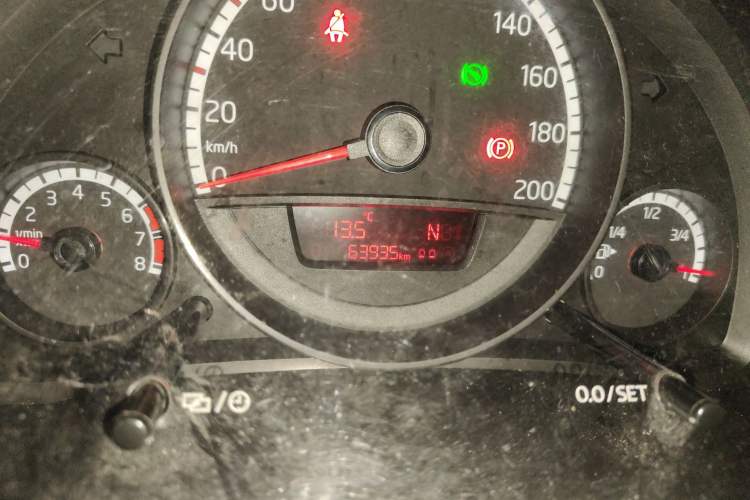 Used Volkswagen up! 2015 1.0L move up!