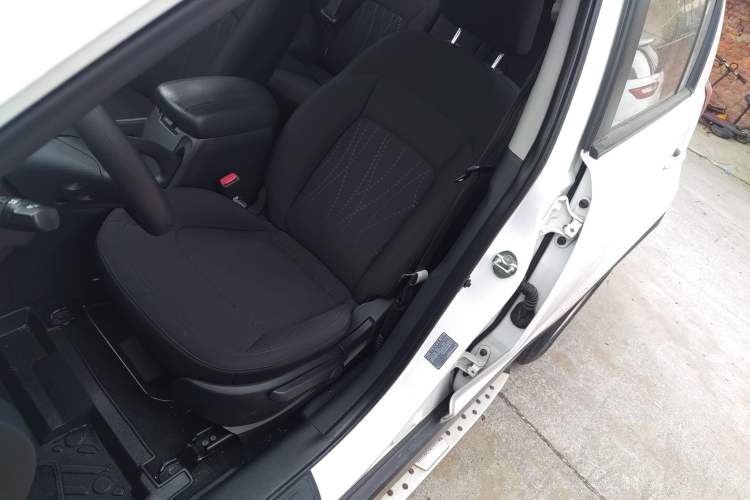 Used Kia Sportage R 2016 2.0L Automatic Two-Wheel Drive GL
