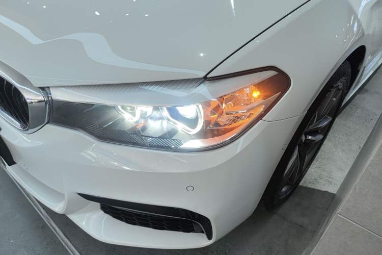 Used BMW 5 Series 2018 525i M Sport Package
