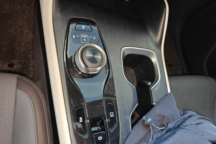 Used Lexus RZ 2023 450e All-Wheel Drive Luxury Edition
