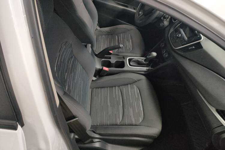 Used Chevrolet Cavalier 2019 320 Automatic Enjoyment with Sunroof